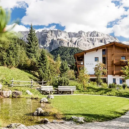 Hotel Boutique Nives - Luxury & Design In The Dolomites Sëlva di Val Gardena